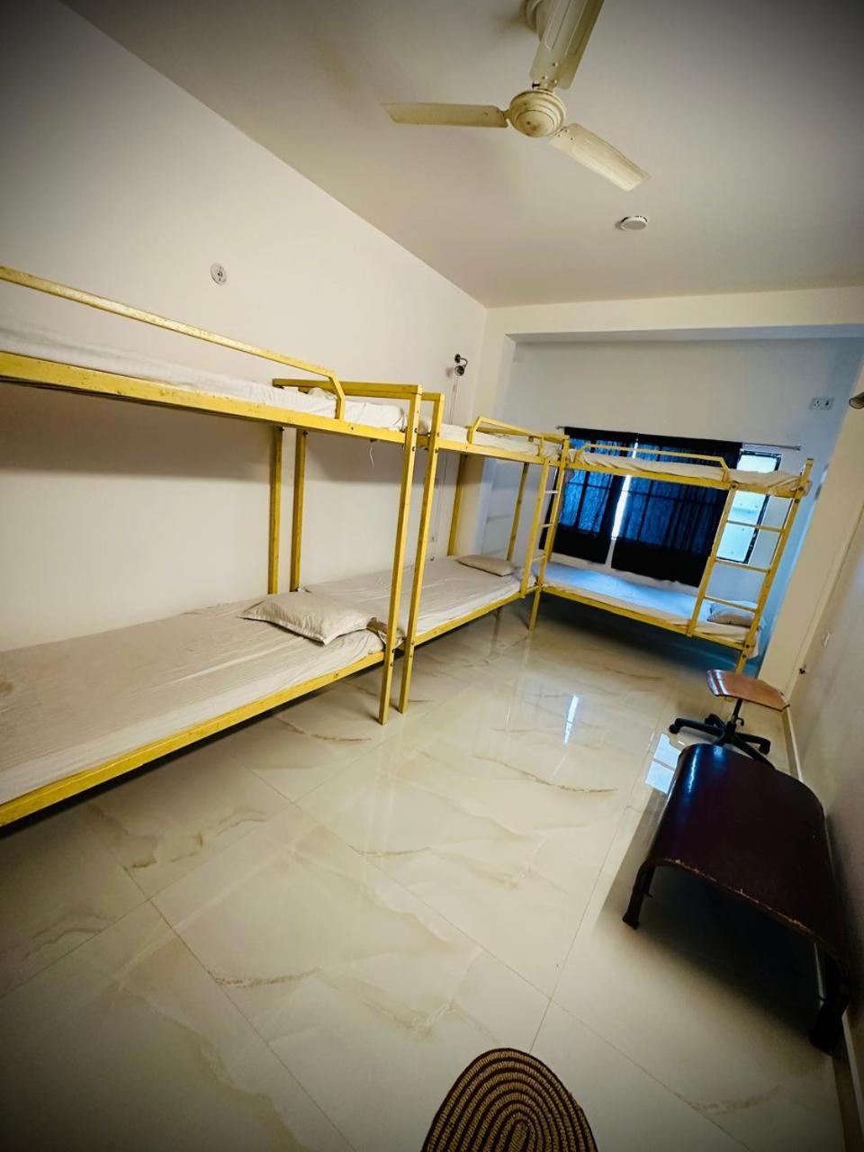 Eco Family Hostel ชัยปุระ ภายนอก รูปภาพ